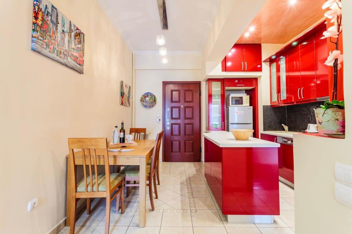 Athens Strawberry Hideaway - City Chic Retreat Экстерьер фото